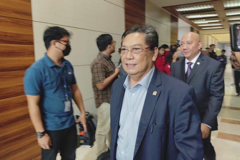 PDI-P Oposisi tapi Pimpin Pembahasan Revisi UU TNI, Jadi Siapa yang Awasi Pemerintah?