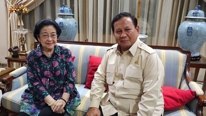 Analisis Pakar di Balik Pertemuan Prabowo dan Megawati di Teuku Umar