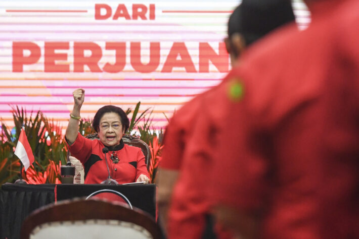 PDI-P's Govt Role Up for Grabs Ahead of Congress