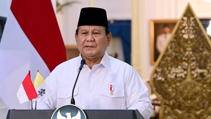 Prabowo Minta Menteri Rapatkan Barisan Sinyal Reshuffle? Ini Analisis Pakar