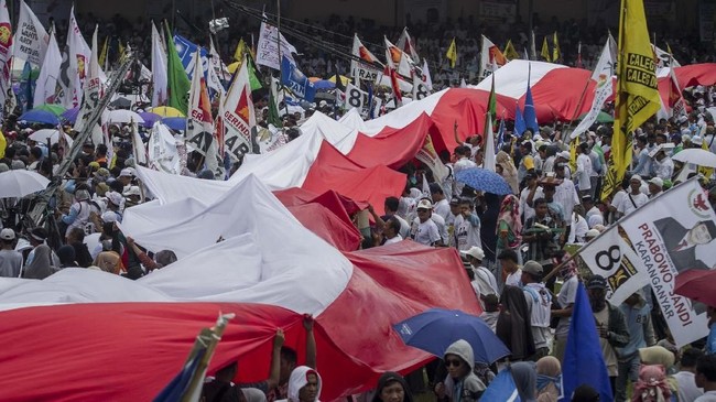 Ancaman KKN hingga Oligarki Elite di Balik Ide Parpol Buat Badan Usaha