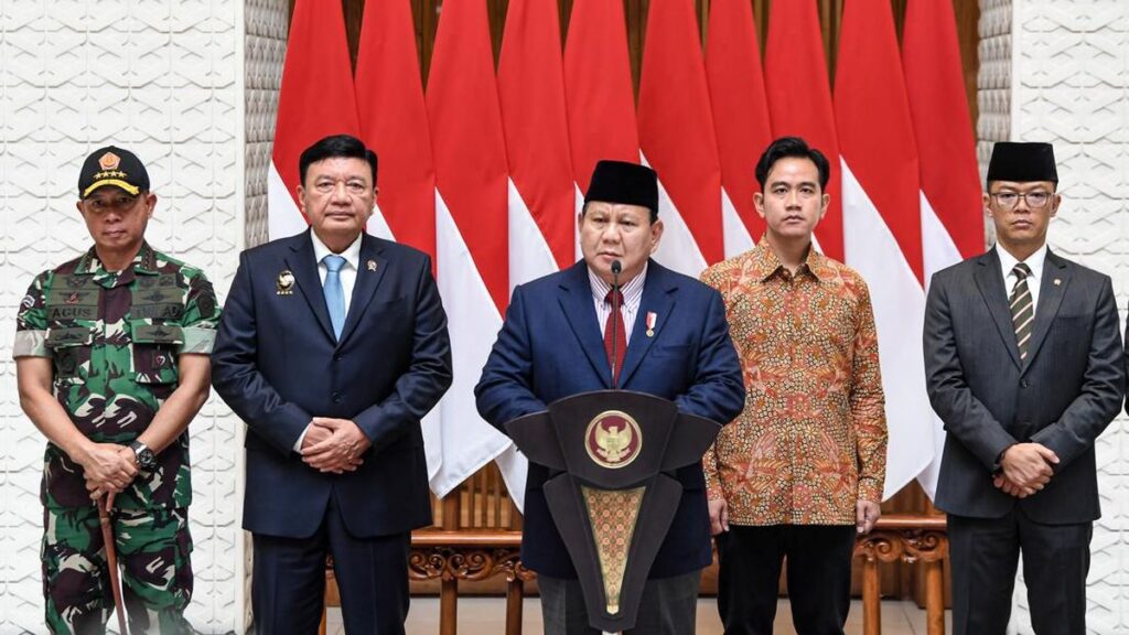 Manuver Purnawirawan, Tuntutan Pemakzulan Gibran & Beban Politik 2029
