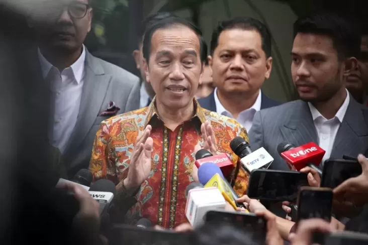 Jokowi Identik sebagai Kader Partai Nasionalis, Tak Cocok Pimpin PPP
