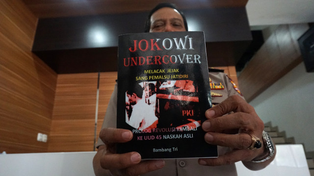Jokowi Undercover
