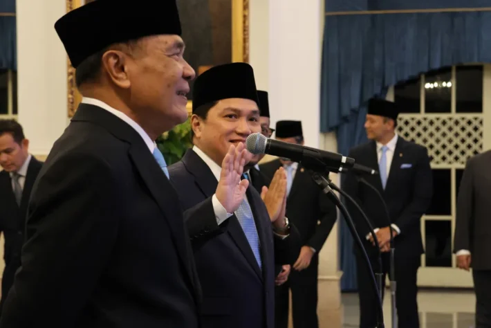 Kursi Menteri BUMN Masih Kosong, Sinyal ”Reshuffle” Kabinet Lagi?