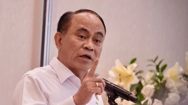 Prabowo Dikabarkan Reshuffle 4 Menteri Sore Ini, Budi Arie Ditendang dari Kabinet?
