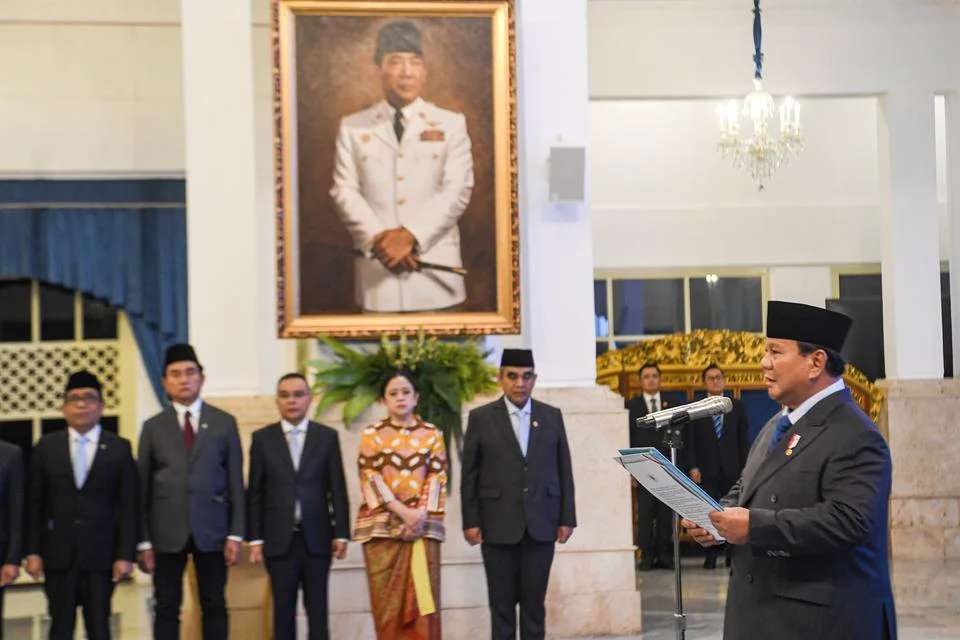Prabowo Mulai Reshuffle Eks Menteri Jokowi, Seimbangkan Kekuatan Politik?