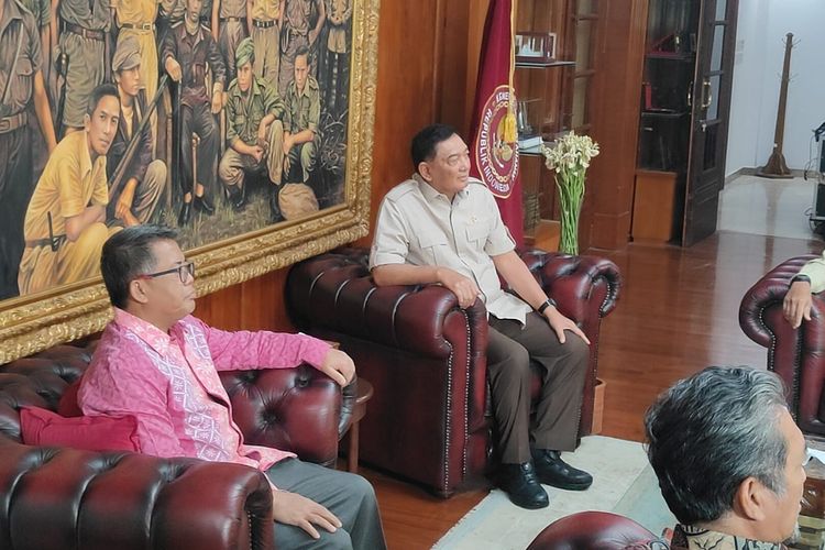 Menteri Pertahanan Sjafrie Sjamsoeddin menerima kunjungan elite PKS