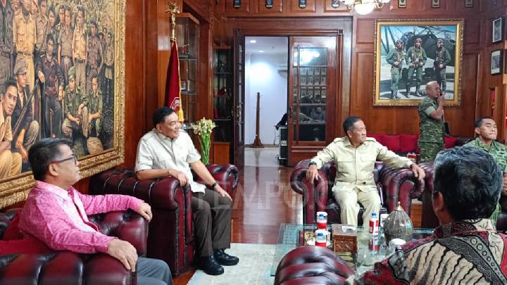 Pimpinan PKS Temui Sjafrie Sjamsoeddin di Kantor Kemhan