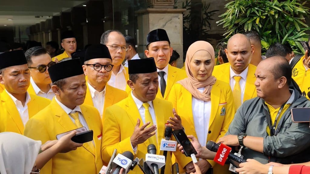 Golkar Main Padel, Mampukah Gaet Anak Muda?