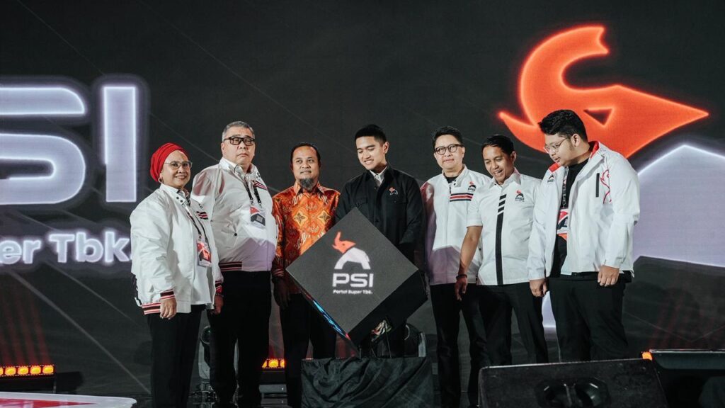 Siapa Ketua Dewan Pembina PSI, Jokowi Atau Jeffrie Geovanie?