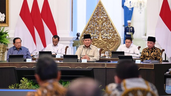 Membaca Langkah Prabowo Kumpulkan Elite di Tengah Konflik Timur Tengah