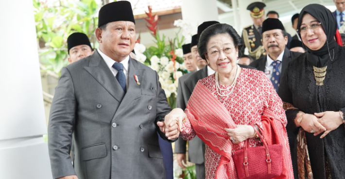 Guyub Di Upacara Hari Lahir Pancasila, Prabowo-Megawati Gandengan Tangan