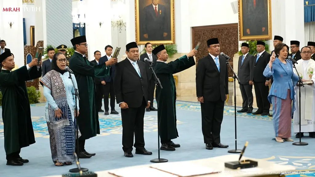 Prosesi pelantikan pimpinan BGN dan Said Iqbal sebagai penasihat khusus