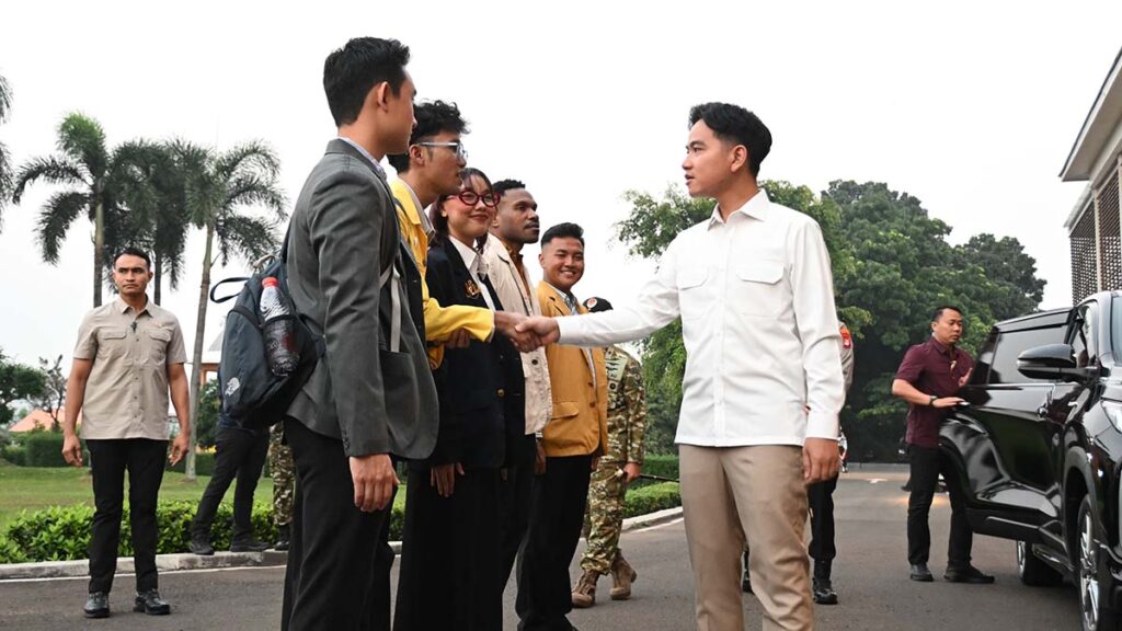 Untuk Apa Gibran Mengajak Mahasiswa Blusukan ke Daerah