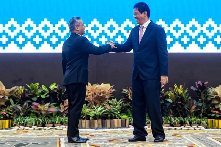 Di Balik Pencopotan Purbaya dan Tantangan Berat yang Menanti Suahasil