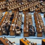 Untung-Rugi Ambang Batas Parlemen 5 Persen