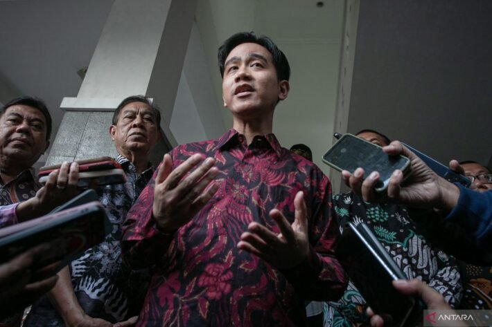 Pengamat Sebut Isu Ijazah Gibran Menurunkan Kepercayaan Publik kepada Pemerintah